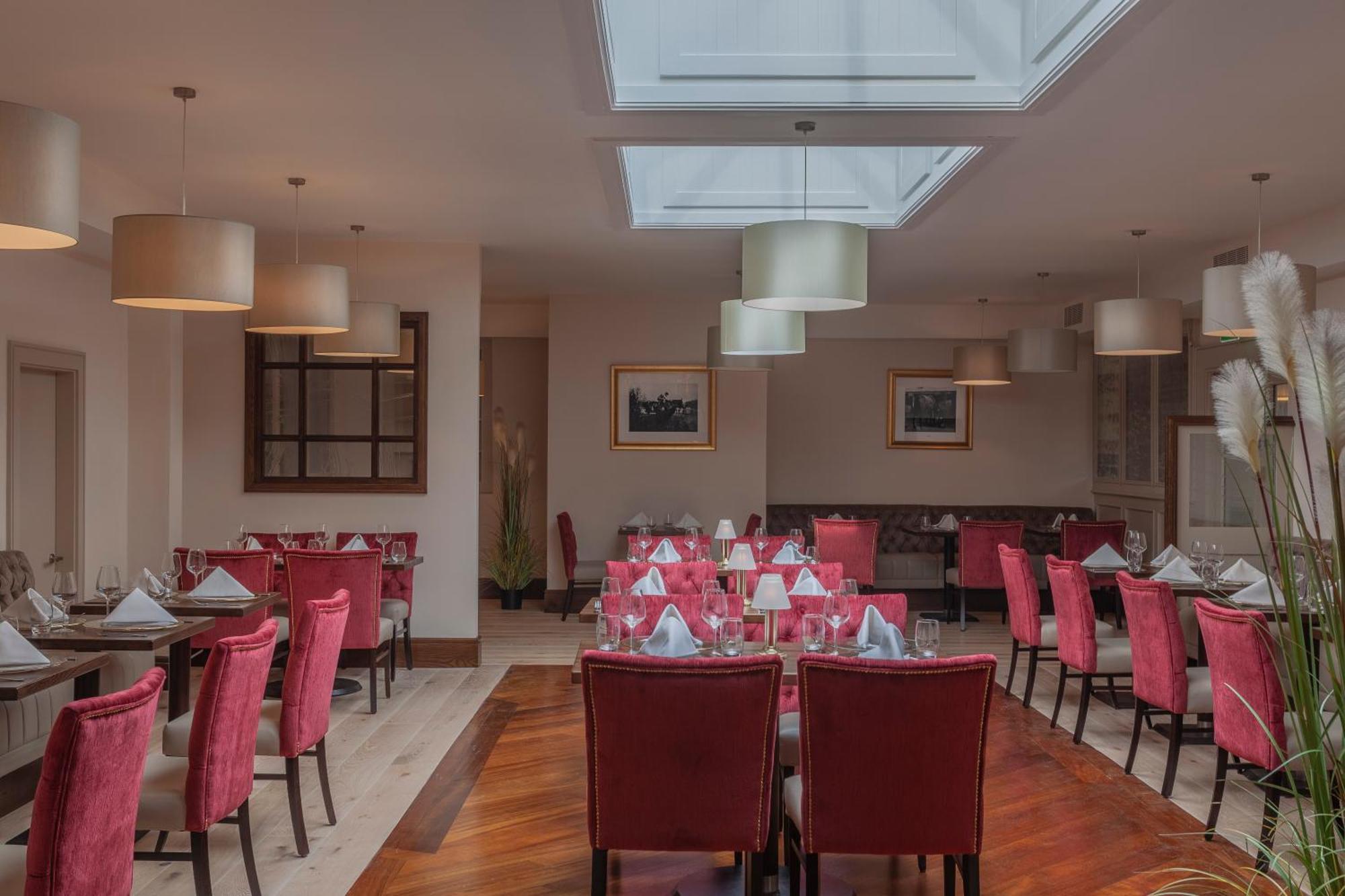 Glenroyal Hotel Maynooth Exterior photo