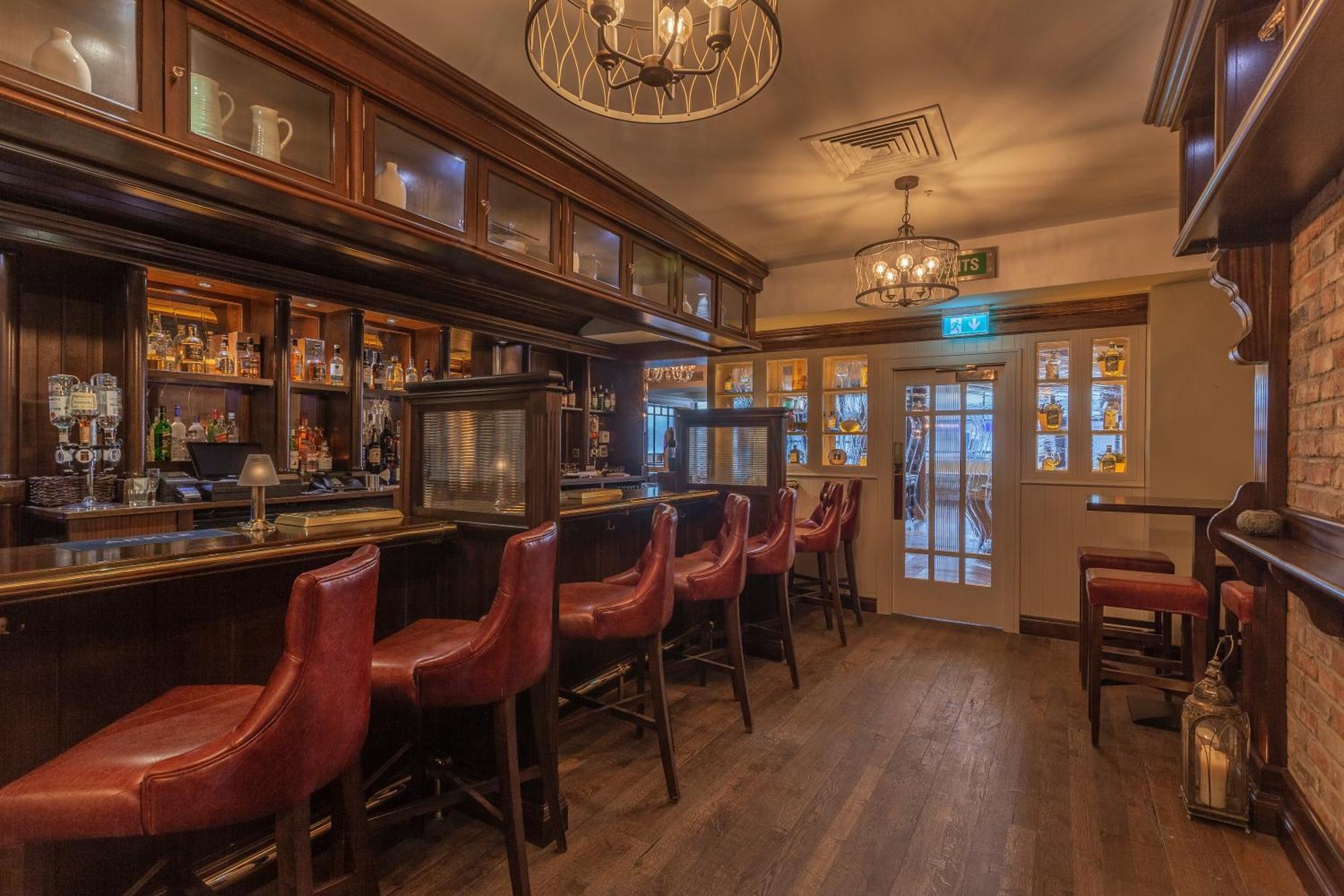 Glenroyal Hotel Maynooth Exterior photo